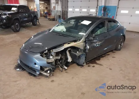 2021 Tesla Model 3 Long Range Dual Motor All-Wheel Drive z USA, uszkodzony, nr VIN 5YJ3E1EB1MF014821